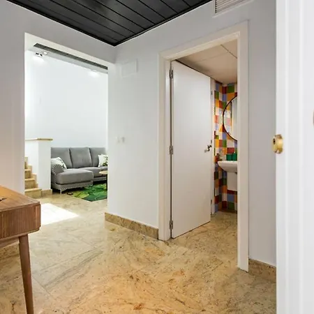 Becas Alameda Duplex By Valcambre * Sevilla