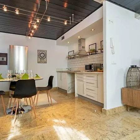 Becas Alameda Duplex By Valcambre